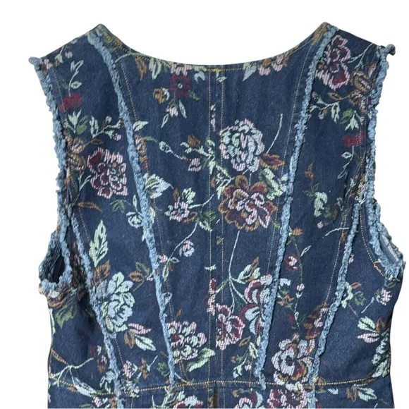 URBAN OUTFITTERS Scarlett Floral Embroidered Denim Sweetheart Mini Dress XL - Picture 6 of 12